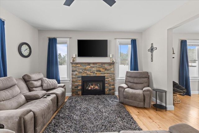 22 Sunset View Road, Fairfax, VT 05454