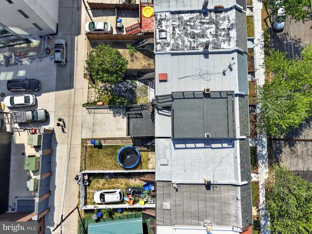 1118 CHICAGO ST SE, Washington, DC 20020