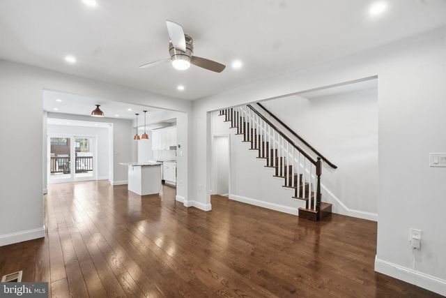 1118 CHICAGO ST SE, Washington, DC 20020