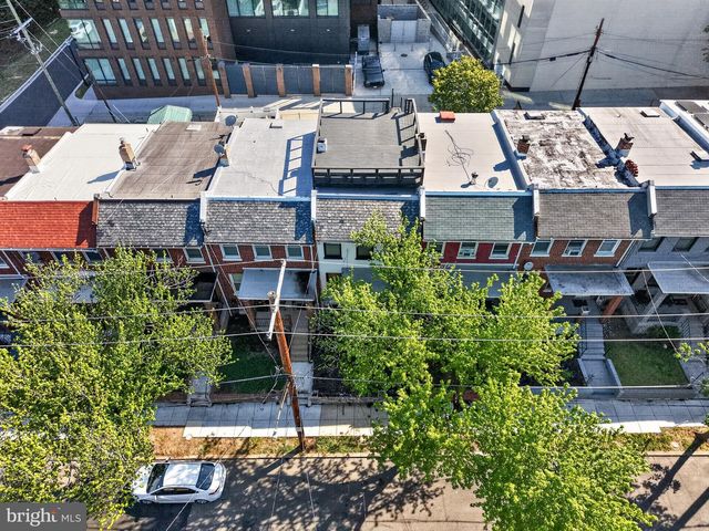 1118 CHICAGO ST SE, Washington, DC 20020