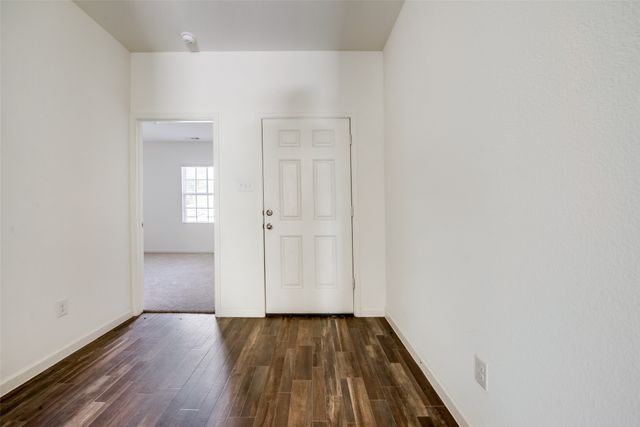 425 Waterline Drive, Crowley, TX 76036