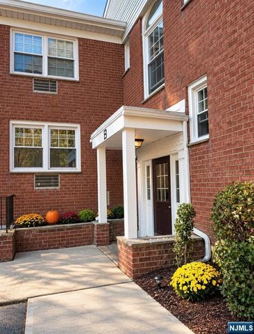 565 GROVE Street B-9, Clifton, NJ 07013