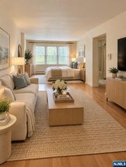 565 GROVE Street B-9, Clifton, NJ 07013