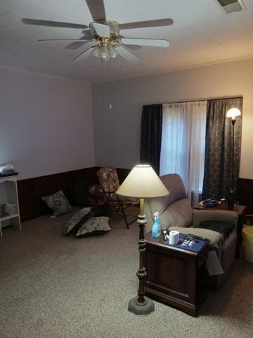 310 FAIRGROUND ST, Savannah, TN 38372