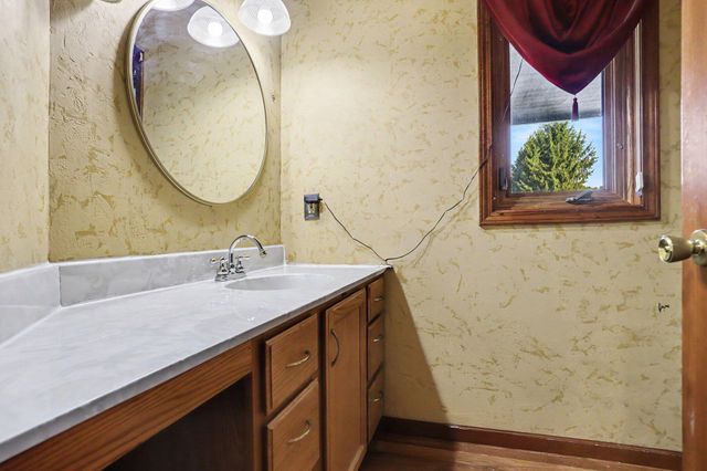 135 Tiffany Lane, Battle Creek, MI 49015