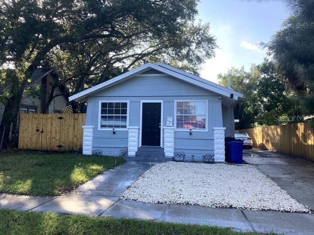 1743 YALE STREET S, St Petersburg, FL 33712