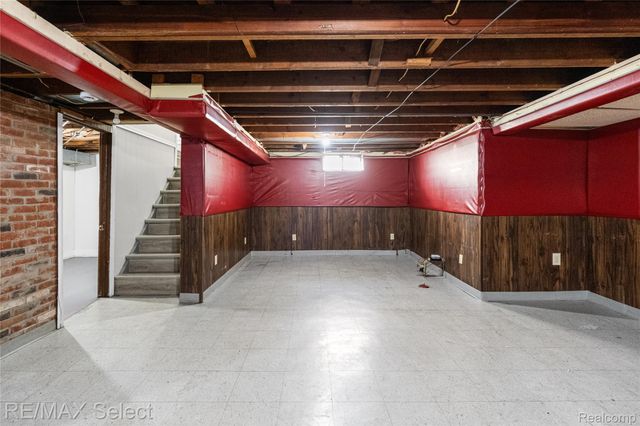 4305 Pengelly Road, Flint, MI 48507