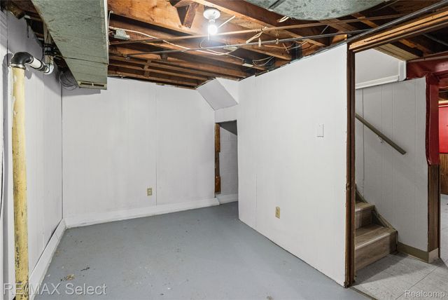 4305 Pengelly Road, Flint, MI 48507