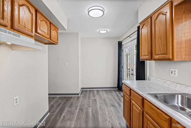 4305 Pengelly Road, Flint, MI 48507