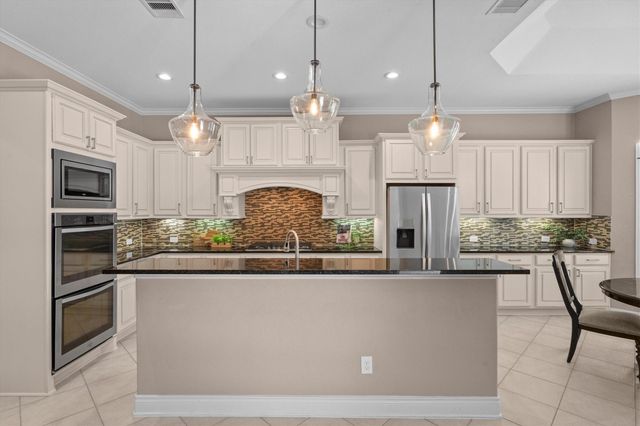 2427 Anderson Point Lane, Spring, TX 77388