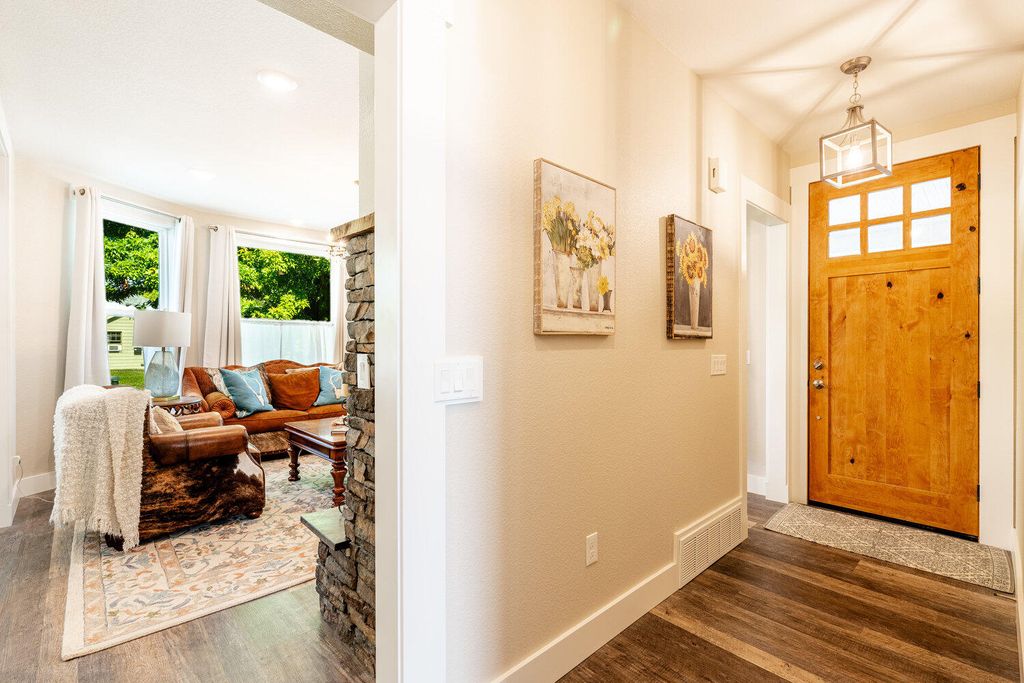 460 Smith Street, Sheridan, WY 82801 photo 4