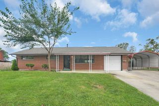 909 Stephen Drive W, Columbus, OH 43204