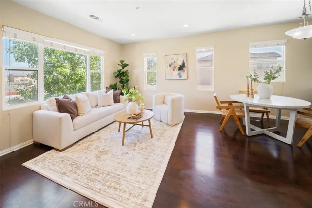 6168 Lincoln, Cypress, CA 90630