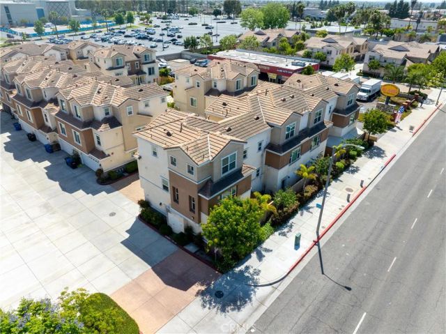 6168 Lincoln, Cypress, CA 90630