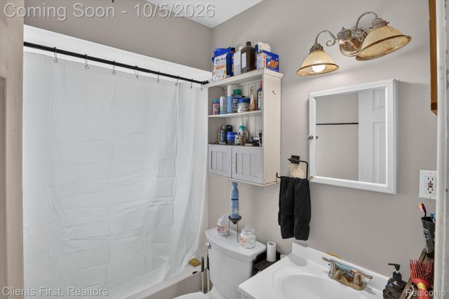 9012 Roosevelt Street, Taylor, MI 48180