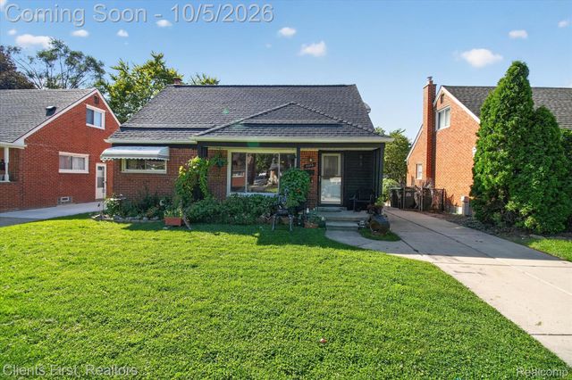 9012 Roosevelt Street, Taylor, MI 48180