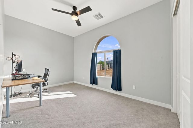 23008 W PEAKVIEW Road, Wittmann, AZ 85361