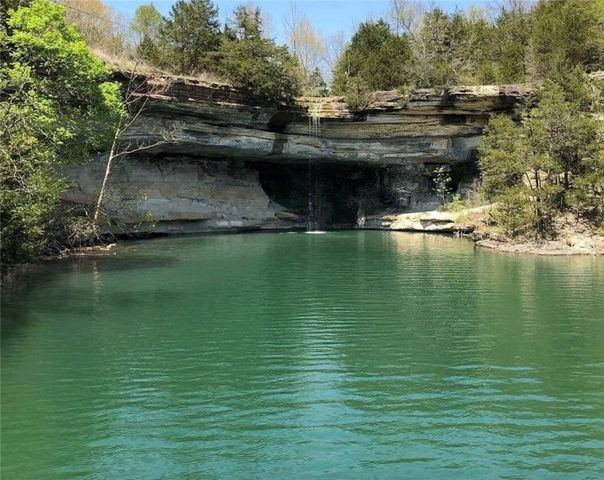 Lot 13 CR 1526, Eureka Springs, AR 72632