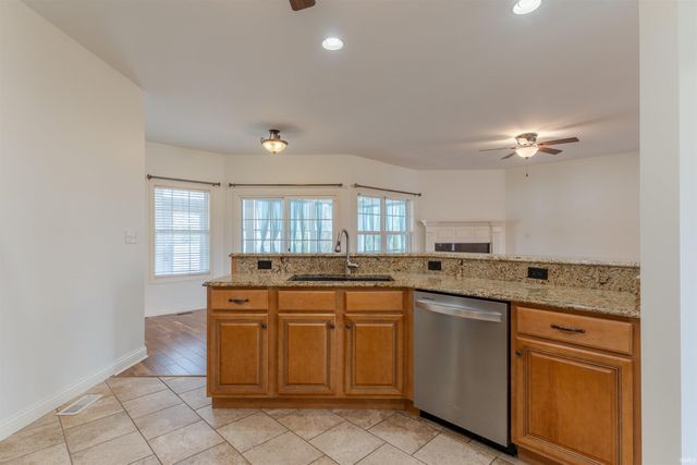 4448 Scarlet Hill, Evansville, IN 47725