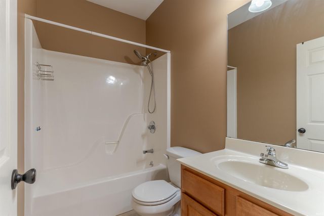 4448 Scarlet Hill, Evansville, IN 47725