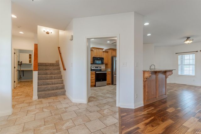 4448 Scarlet Hill, Evansville, IN 47725