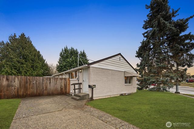 6306 S Bangor Street, Seattle, WA 98178