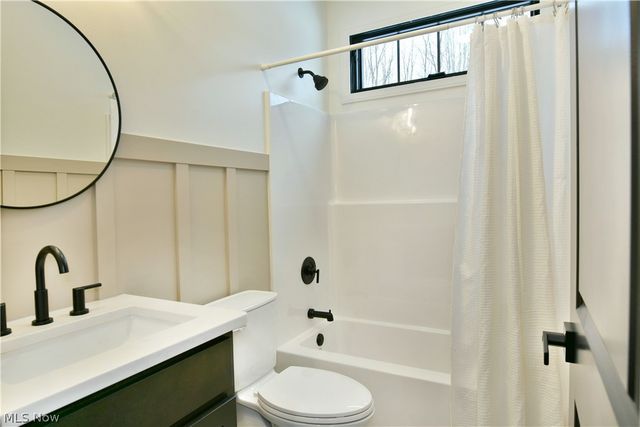 248 Robbies Run, Cortland, OH 44410