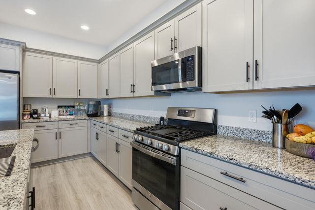 16210 SANDY SHORE Drive, The Acreage, FL 33470