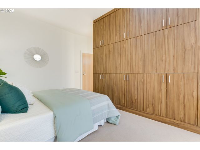 1455 N KILLINGSWORTH St 417, Portland, OR 97217