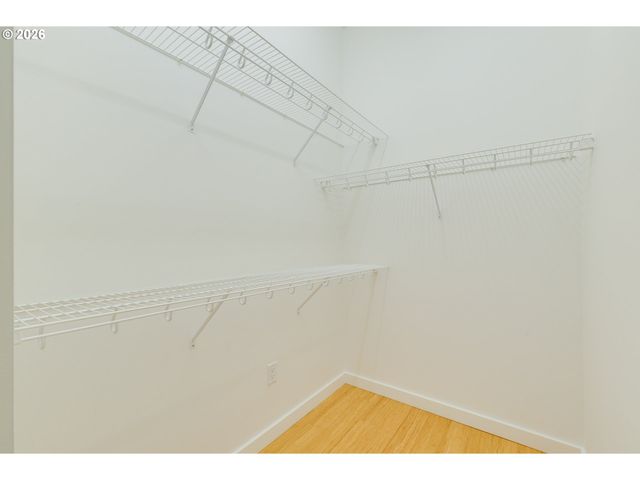 1455 N KILLINGSWORTH St 417, Portland, OR 97217