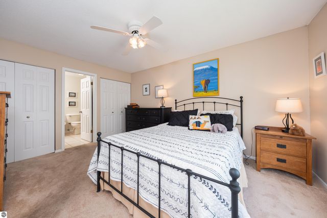 730 Centre Place # 18, Traverse City, MI 49684