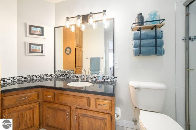 730 Centre Place # 18, Traverse City, MI 49684