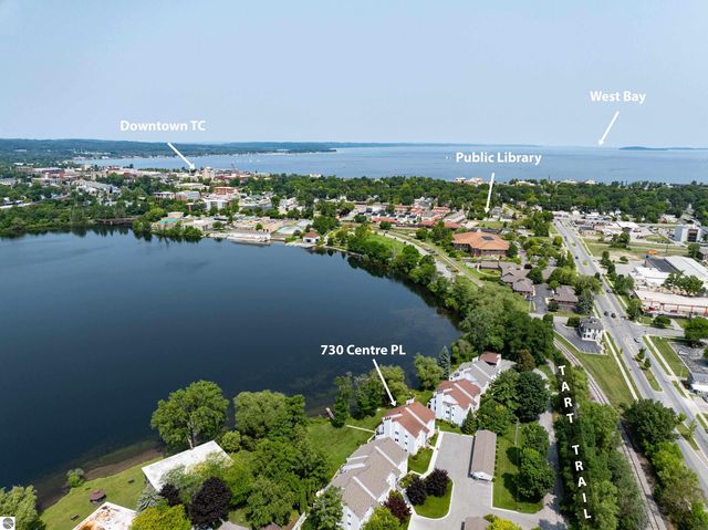 730 Centre Place # 18, Traverse City, MI 49684