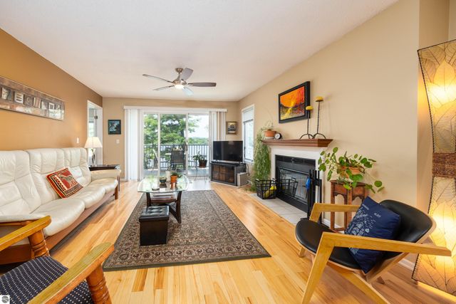 730 Centre Place # 18, Traverse City, MI 49684