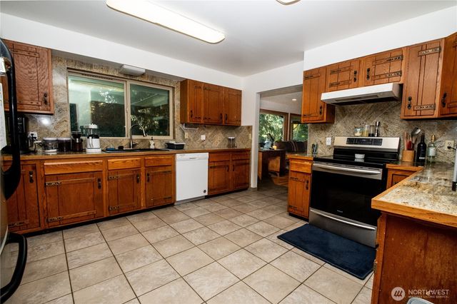 195 Walter Way, Forks, WA 98331