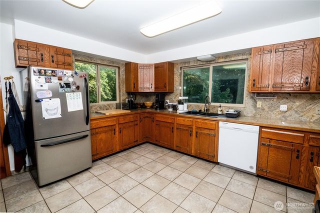 195 Walter Way, Forks, WA 98331