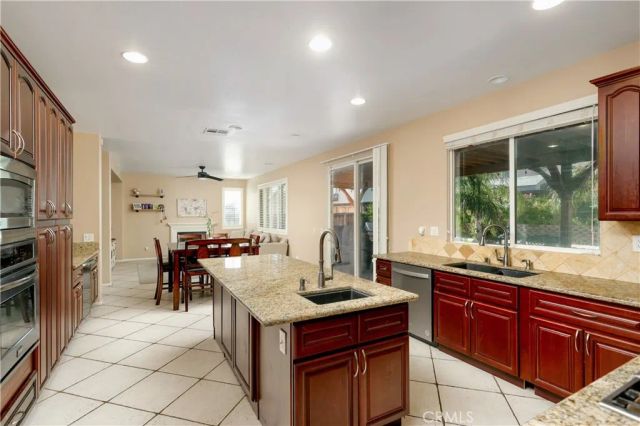 11823 Nyack Road, Victorville, CA 92392