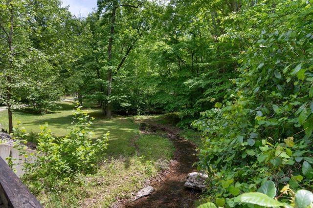 1635 Right Prong Blue Buck Road, Duck River, TN 38454