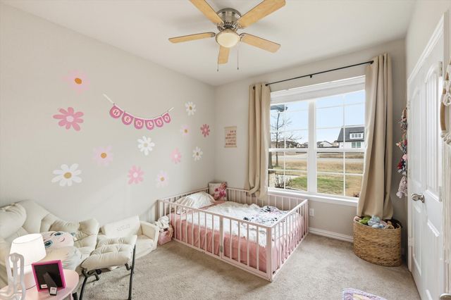 104 Oak Grove Drive, Rhome, TX 76078