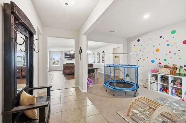 104 Oak Grove Drive, Rhome, TX 76078