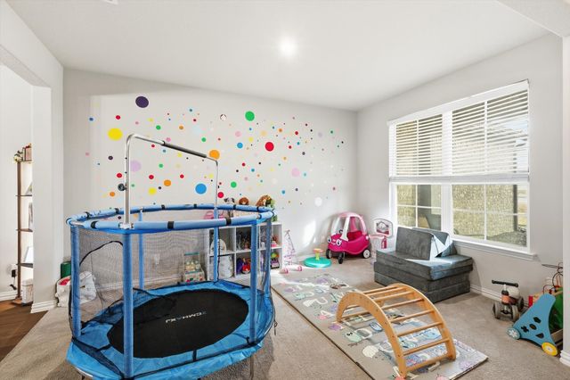 104 Oak Grove Drive, Rhome, TX 76078