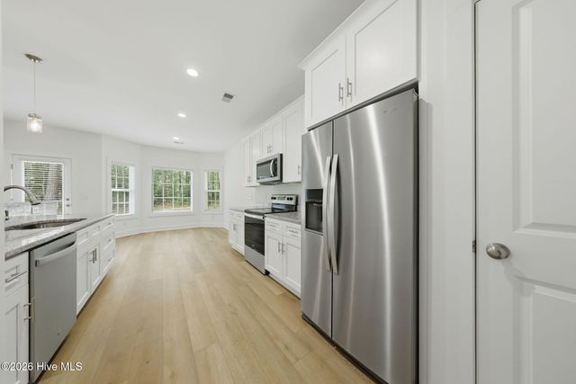 548 Briarwood Drive NW, Calabash, NC 28467