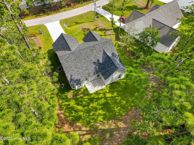 548 Briarwood Drive NW, Calabash, NC 28467
