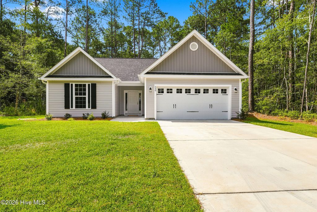 548 Briarwood Drive NW, Calabash, NC 28467