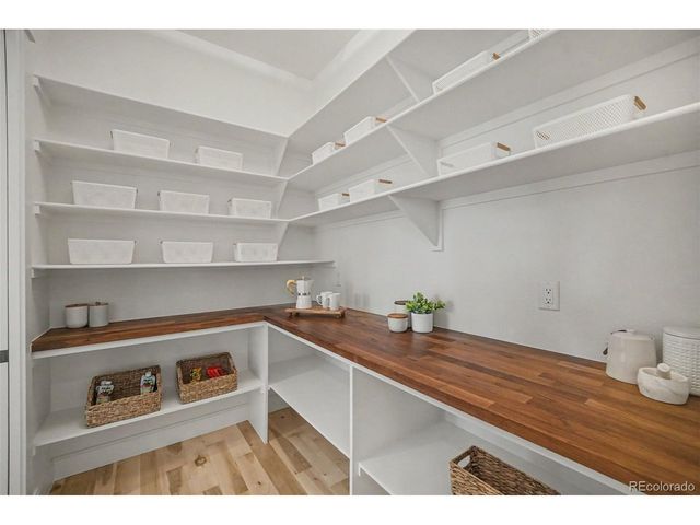 3027 Meade St, Denver, CO 80211
