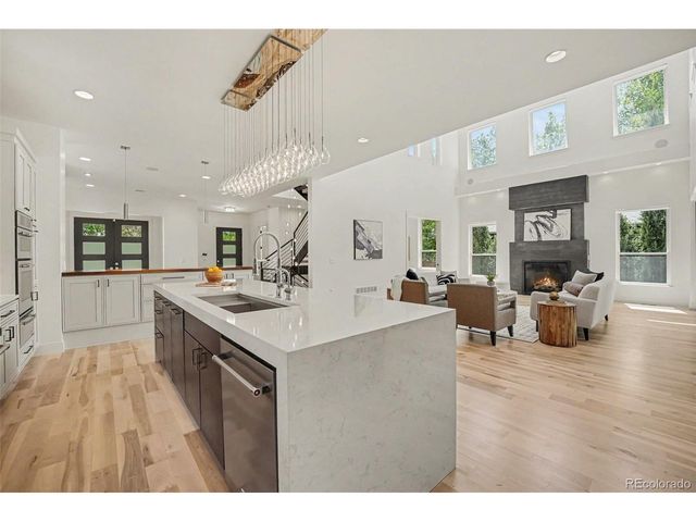 3027 Meade St, Denver, CO 80211