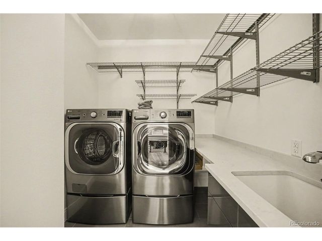 3027 Meade St, Denver, CO 80211