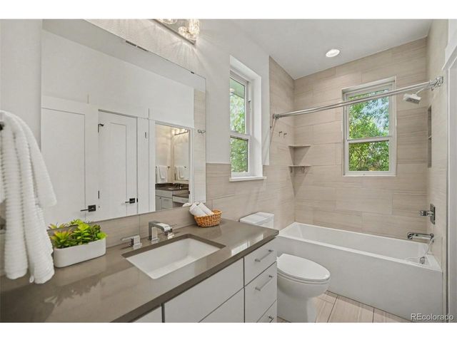 3027 Meade St, Denver, CO 80211