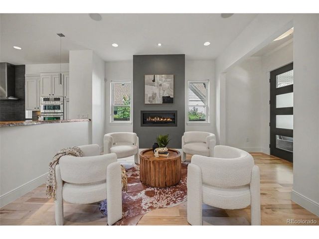 3027 Meade St, Denver, CO 80211