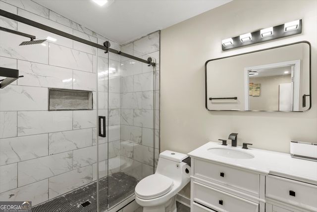 2100 Tiger Flowers Drive, Atlanta, GA 30314